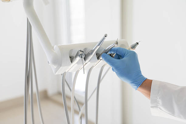 24/7 Emergency Dental experts in Fort McKinley, OH